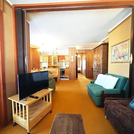 Hostdomus - Good Vibes Apartmán